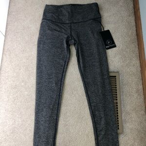 NWT 90 Degree By Reflex Leggings Medium